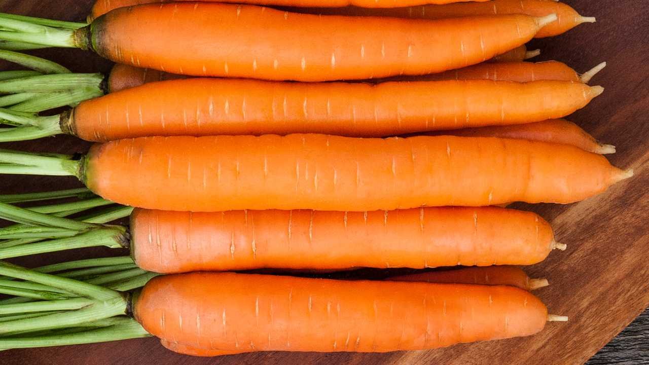 Как резать морковь