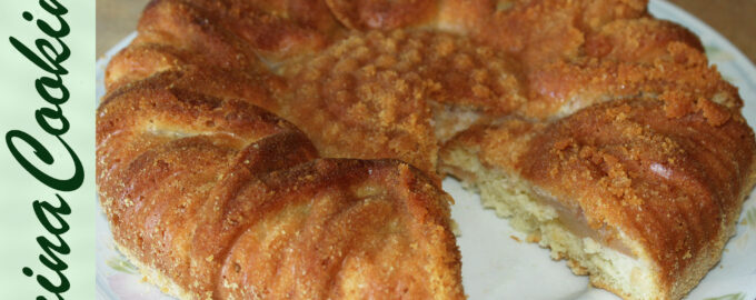 шарлотка с яблоками