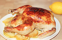 Курица, запеченная в духовке целиком