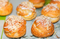 Заварные сырные пирожные профитроли